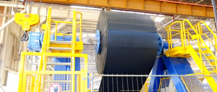 Conveyor belt production workshop